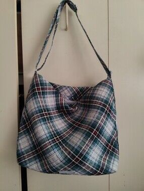 Vera Bradley Snowy Plaid Tote Bag A+ Cond